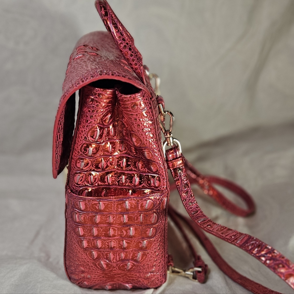NEW Brahmin Liz backpack in the Red Dragon Melbourne Croc-Embossed Backpack - Picture 4 of 9